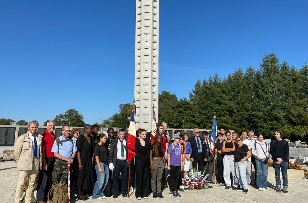 ORADOUR SUR GLANE VOYGE MEMORIEL DU COLLEGE VOLTAIRE-PARIS-