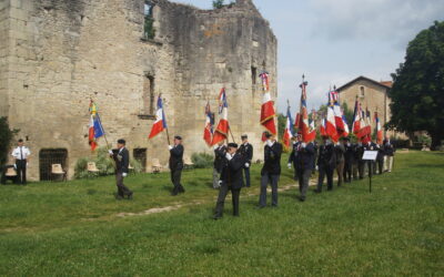 HOMMAGE aux morts pour la France en INDOCHINE-CHATEAU BERNARD 24-