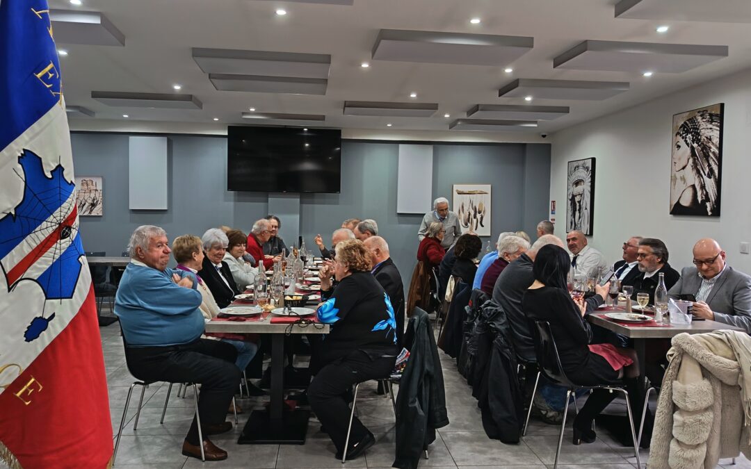 REUNION RESTAURANT LES LANCIERS